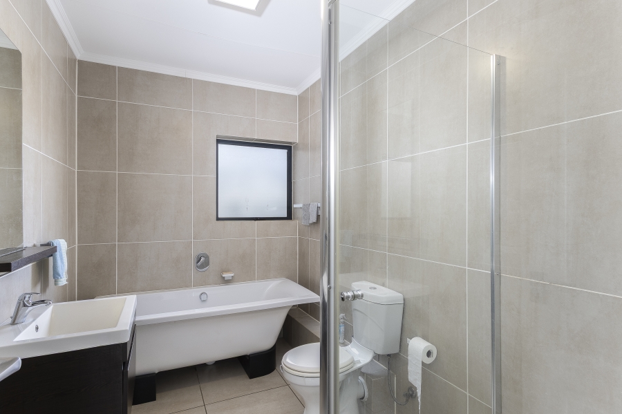 2 Bedroom Property for Sale in De Velde Western Cape